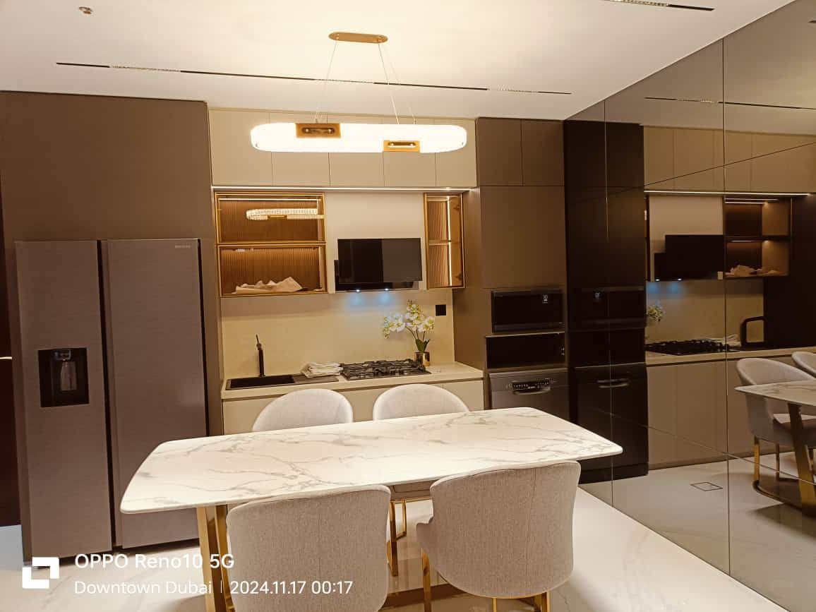 Crucifer Apartment